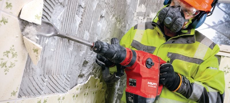 TE 500-AVR SDS-Max chipping hammer Versatile SDS Max (TE-Y) demolition hammer for light-duty chiseling in concrete and masonry, with Active Vibration Reduction (AVR) Applications 1